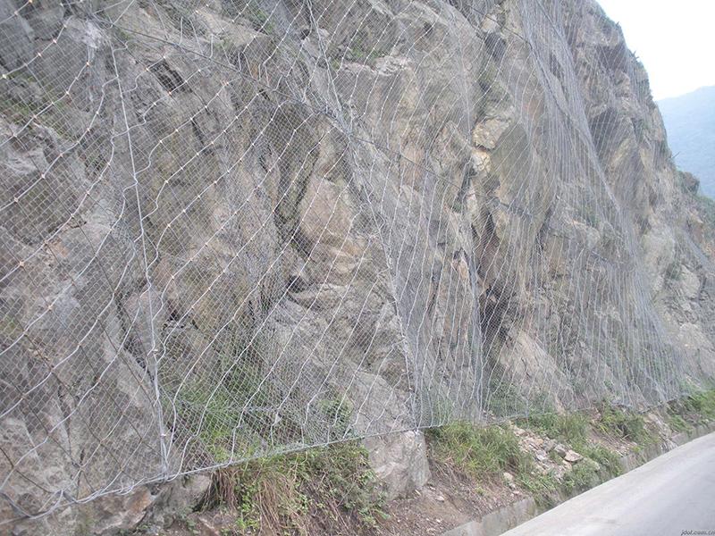 山體攔石防護網